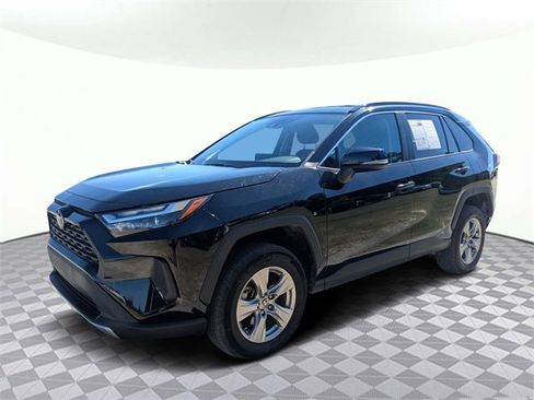 Used 2023 Toyota RAV4 XLE image 8