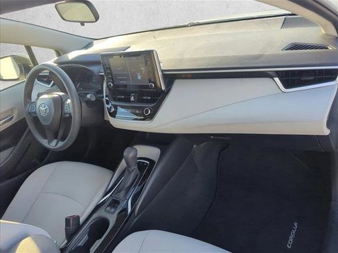 Certified 2020 Toyota Corolla LE FWD image 24
