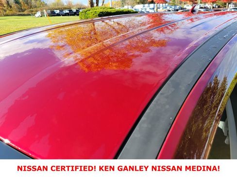 Certified 2023 Nissan Rogue SV image 17