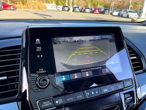 Used 2023 Honda Odyssey Elite image 13