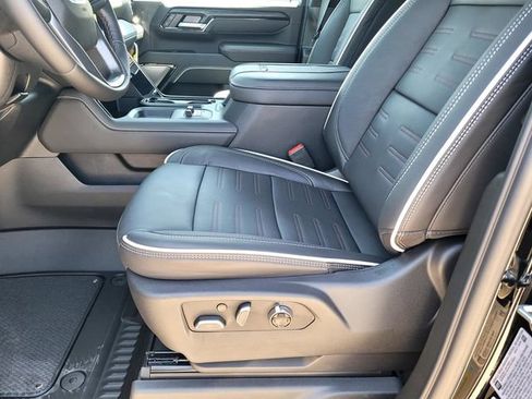 New 2026 GMC Sierra 2500 AT4X AWD/4WD image 17