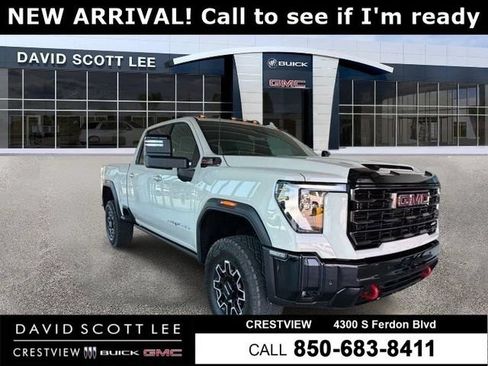 Used 2026 GMC Sierra 2500 AT4X AWD/4WD image 1