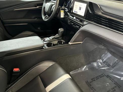 Certified 2025 Toyota Camry SE image 16
