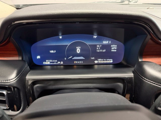 Used 2023 Lincoln Nautilus Reserve AWD/4WD image 35