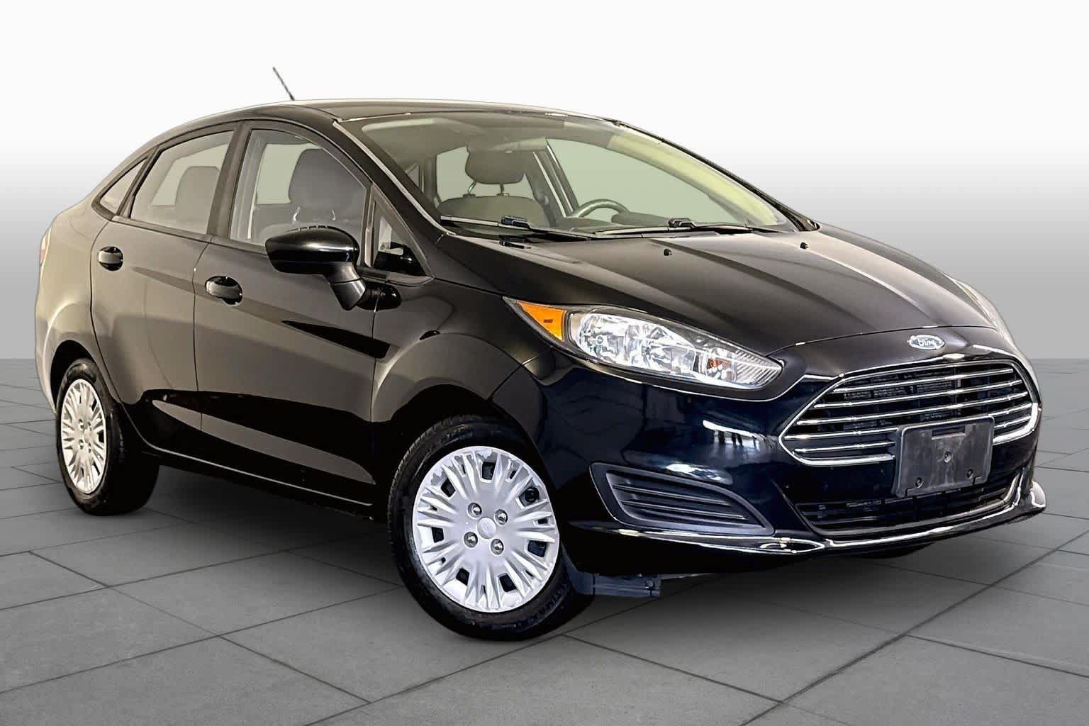 Used 2017 Ford Fiesta S FWD image 2