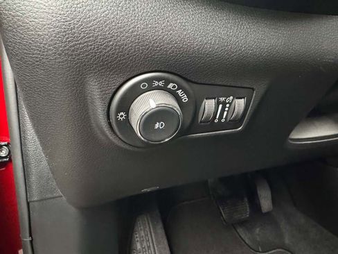 New 2026 Jeep Compass Limited image 27