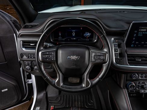 Used 2023 Chevrolet Suburban RST w/ Sport Performance Package image 19