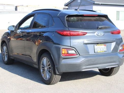 Used 2018 Hyundai Kona SEL FWD image 3
