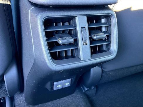 New 2026 Lexus UX 300h FWD image 13