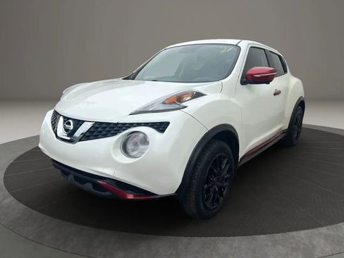 Used 2015 Nissan Juke SV w/ Technology Package image 1