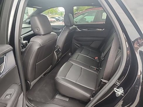 Used 2025 Cadillac XT5 Premium Luxury FWD image 13