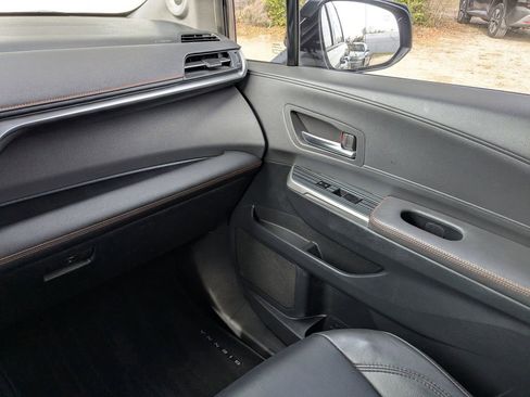 Used 2021 Toyota Sienna XSE image 16