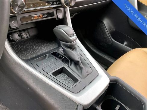 Used 2024 Toyota RAV4 XLE Premium FWD image 18