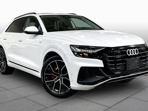 Used 2023 Audi Q8 Prestige image 3