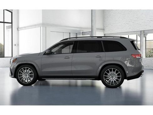 New 2026 Mercedes-Benz GLS 580 4MATIC image 33