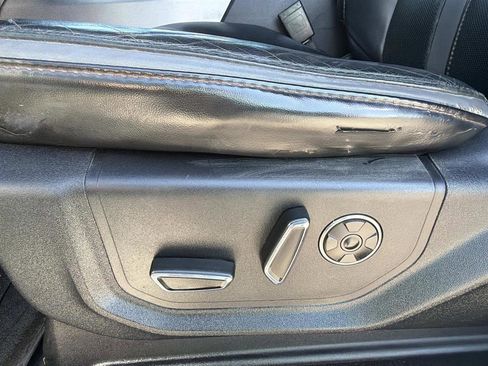 Used 2019 Ford F250 Platinum w/ Platinum Ultimate Package AWD/4WD image 14