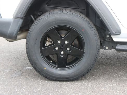 Used 2019 Jeep Wrangler Unlimited Sport S AWD/4WD image 13