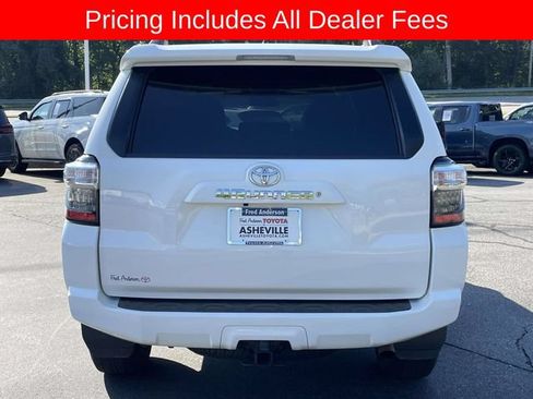 Used 2019 Toyota 4Runner SR5 Premium AWD/4WD image 4