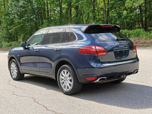 Used 2013 Porsche Cayenne Diesel AWD/4WD image 6