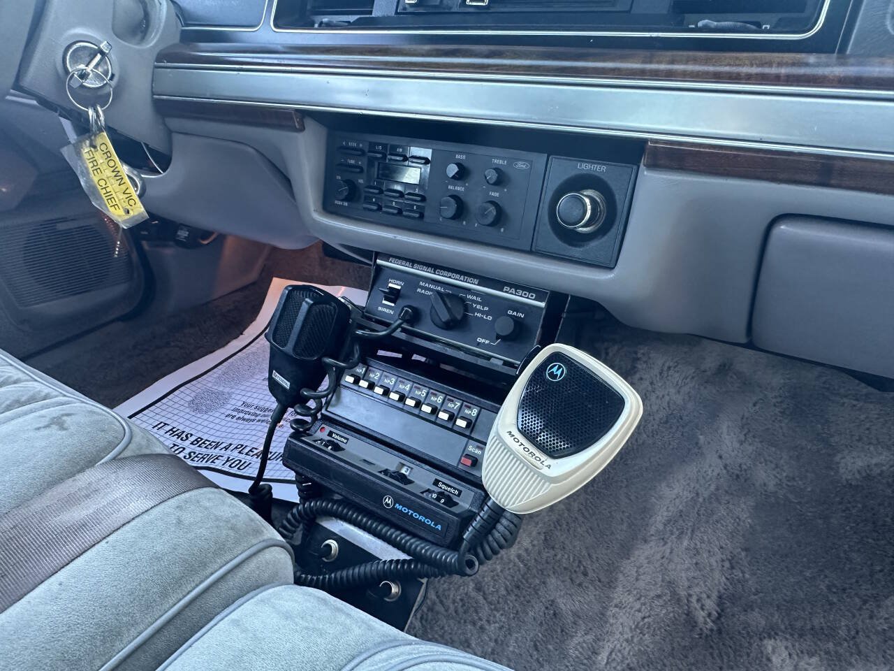 Used 1990 Ford LTD Crown Victoria RWD image 12