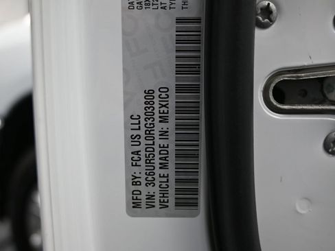 Used 2024 RAM 2500 Big Horn image 52