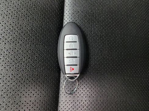 Used 2018 Nissan Maxima 3.5 SL FWD image 32