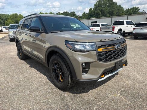 New 2026 Ford Explorer Tremor w/ Tremor Convenience Package AWD/4WD image 3