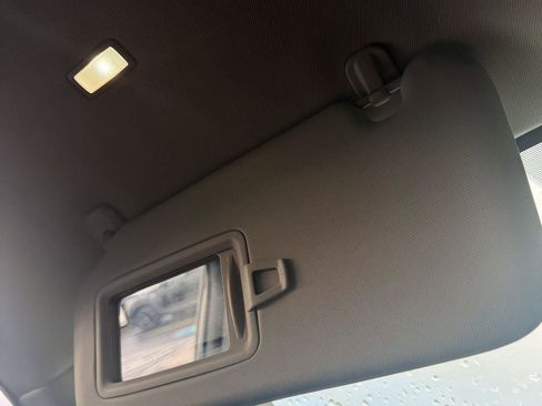 Used 2025 MAZDA CX-50 AWD 2.5 S w/ Premium Plus Pkg image 22