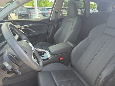 Used 2025 Audi Q5 Premium Plus w/ Premium Plus AWD/4WD image 14