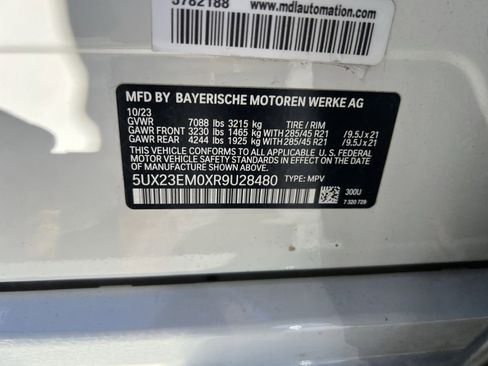 Used 2024 BMW X7 xDrive40i w/ Executive Package image 30