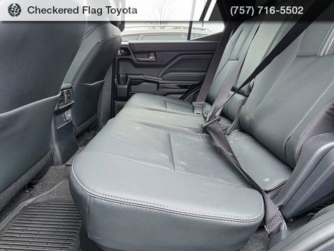 Used 2025 Toyota 4Runner Limited image 20