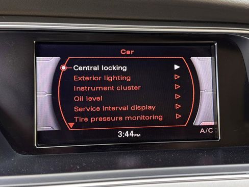 Used 2010 Audi A5 2.0T Premium Plus image 26