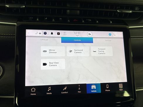 Used 2023 Jeep Grand Cherokee Limited w/ Luxury Tech Group II image 34