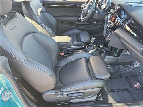 Used 2020 MINI Cooper S image 19