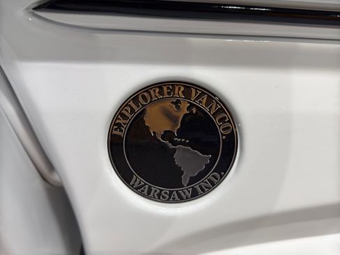 New 2025 GMC Savana 2500 Extended w/ Driver Convenience Package image 13