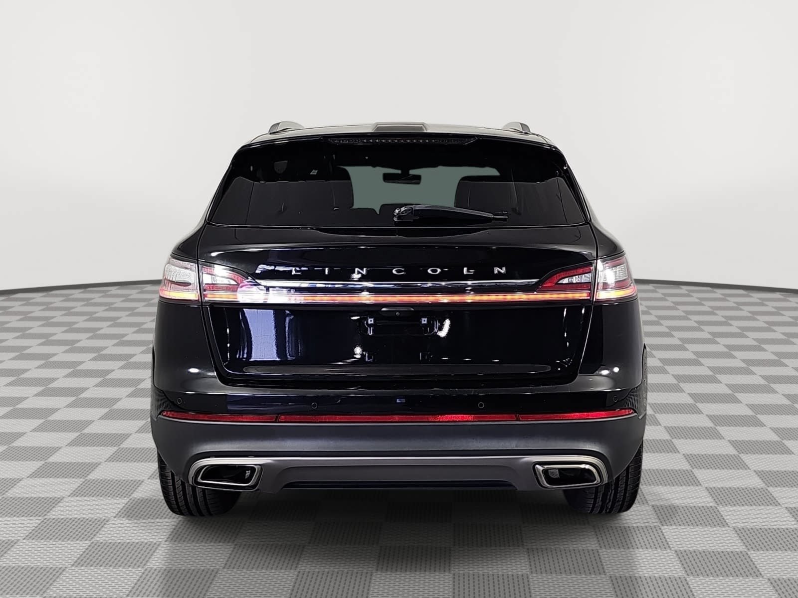 Used 2021 Lincoln Nautilus FWD w/ Equipment Group 101A image 7