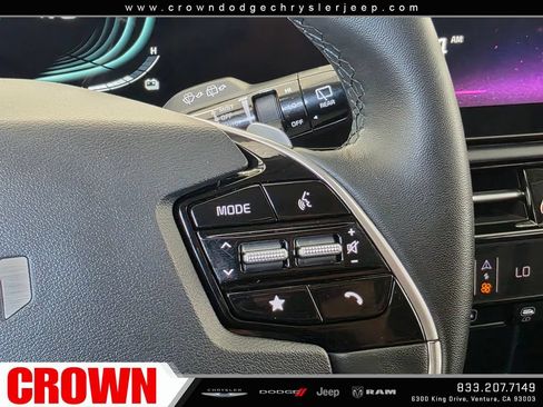 Used 2023 Kia Niro EX FWD image 30