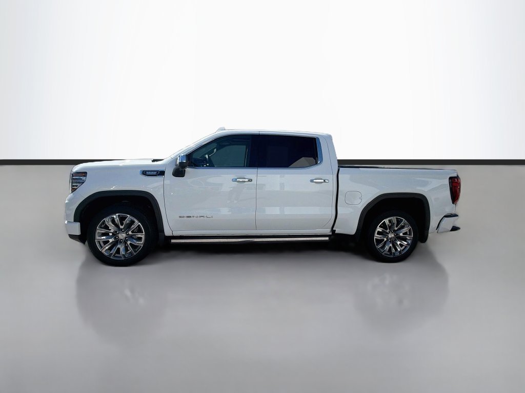 Used 2023 GMC Sierra 1500 Denali AWD/4WD image 8