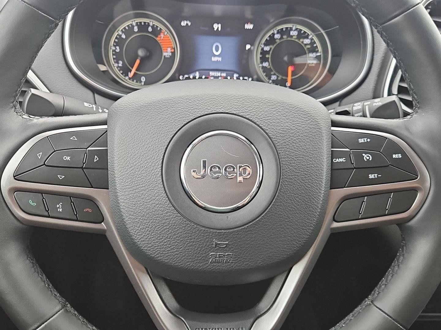 Used 2019 Jeep Cherokee Limited AWD/4WD image 19