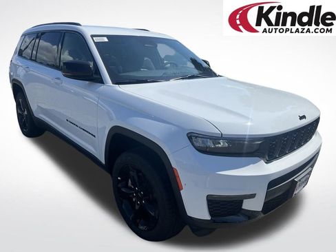 New 2025 Jeep Grand Cherokee L Limited w/ Black Appearance Package image 1