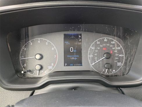 Used 2023 Toyota Corolla LE image 28