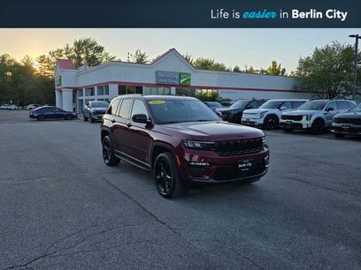 Used 2023 Jeep Grand Cherokee Limited w/ Luxury Tech Group II