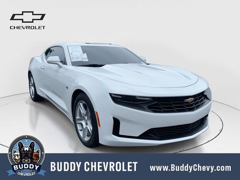 Used 2024 Chevrolet Camaro LT RWD image 1