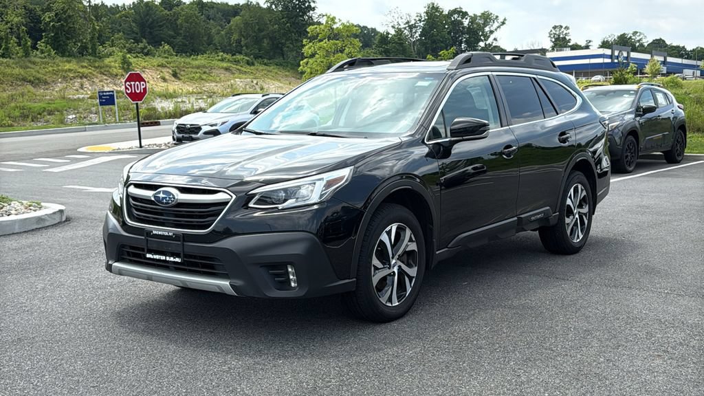 Used 2022 Subaru Outback Limited XT AWD/4WD image 3