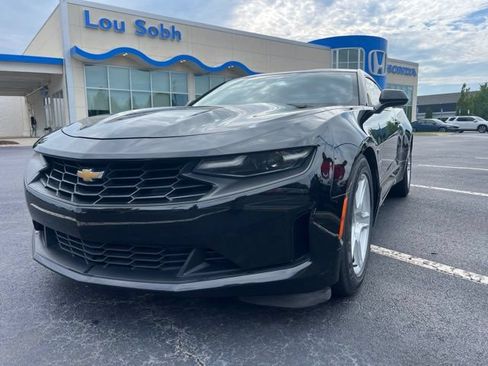 Used 2021 Chevrolet Camaro LT RWD image 2