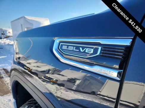 Used 2025 GMC Sierra 1500 SLT image 12