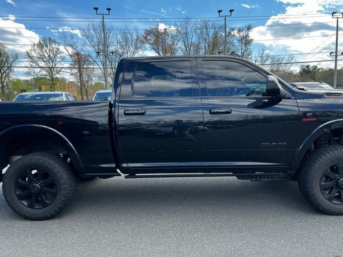 Used 2019 RAM 2500 Laramie image 24