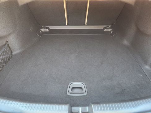 Used 2024 Mercedes-Benz C 300 4MATIC Sedan image 32