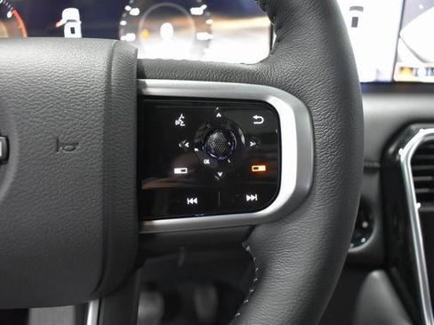 New 2026 Nissan Armada Platinum image 33