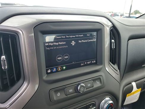 New 2025 GMC Sierra 3500 Pro w/ Convenience Package image 10